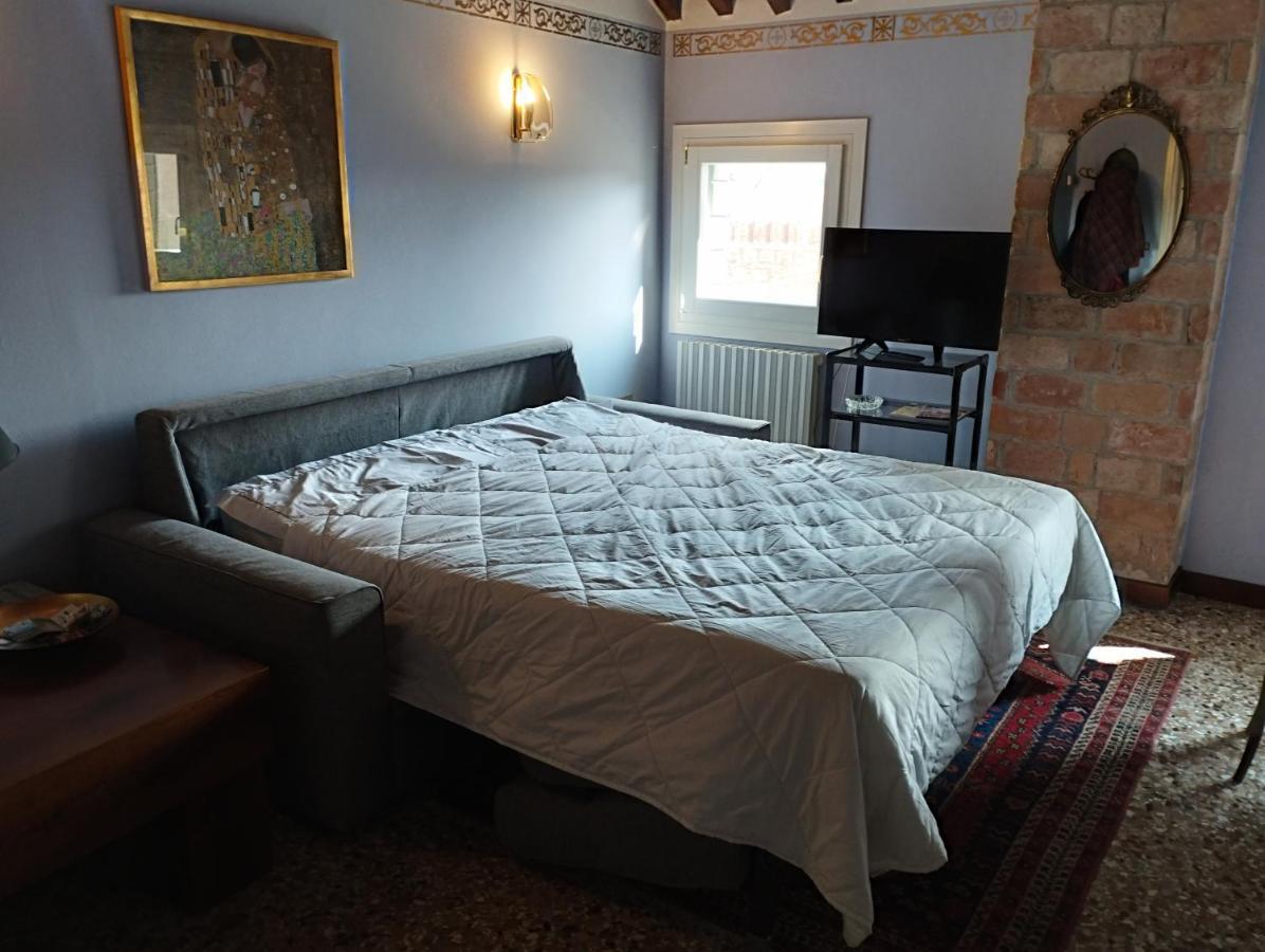 Ca Arsenale Apartment Venice Luaran gambar